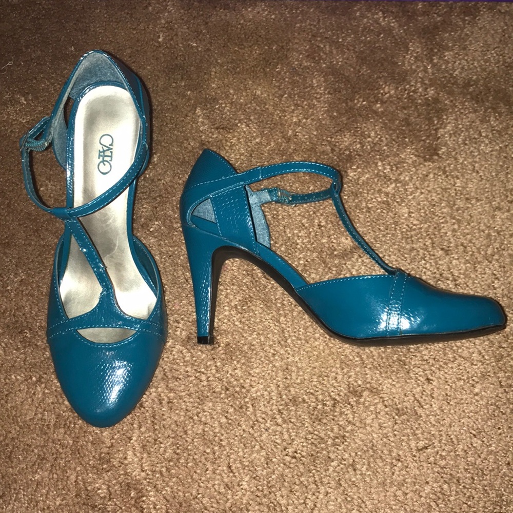 Teal Heels